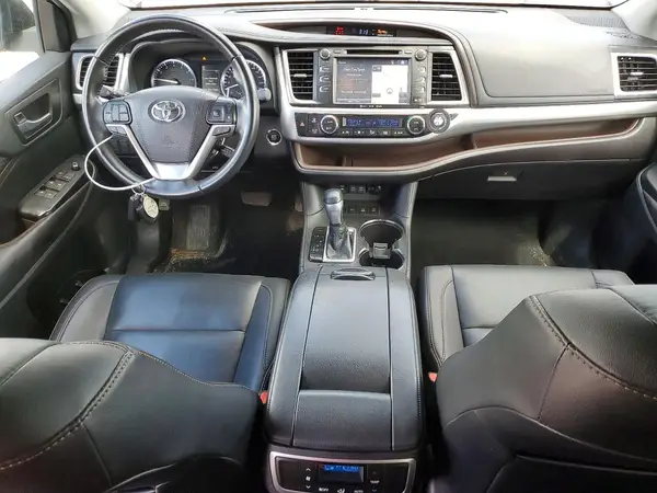 5TDJZRFH7KS592721 2019 TOYOTA HIGHLANDER - Image 8