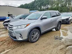 5TDJZRFH7KS592962 2019 TOYOTA HIGHLANDER