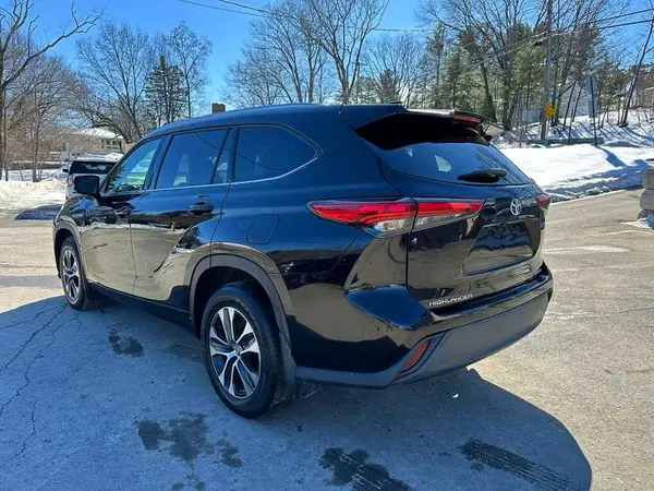 5TDJZRFH7KS594596 2019 TOYOTA HIGHLANDER - Image 2