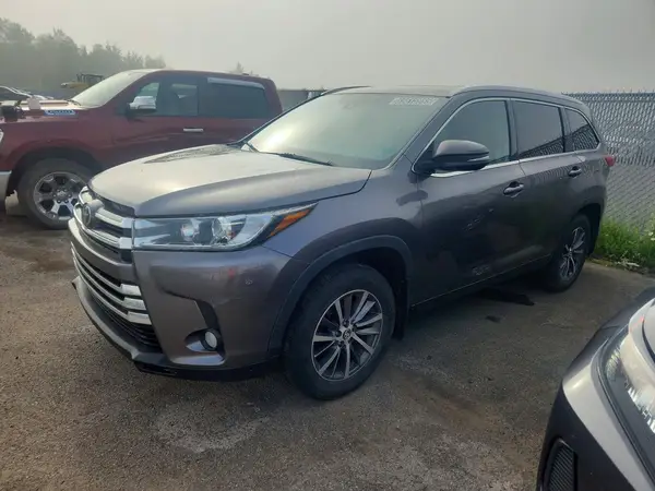 5TDJZRFH7KS595182 2019 TOYOTA HIGHLANDER - Image 1
