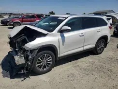 5TDJZRFH7KS595523 2019 TOYOTA HIGHLANDER