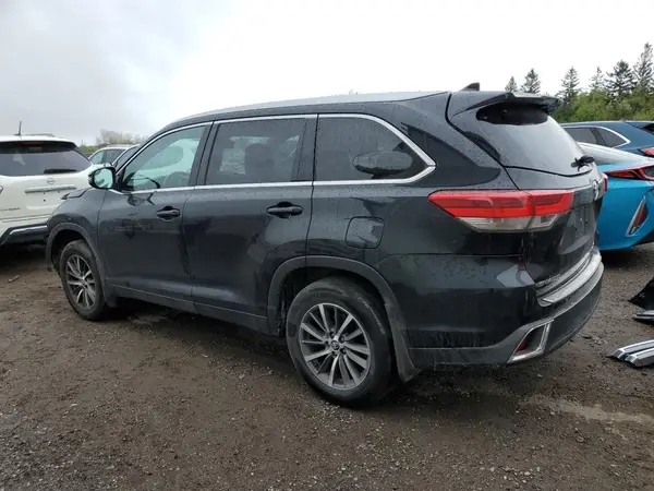 5TDJZRFH7KS598809 2019 TOYOTA HIGHLANDER - Image 2