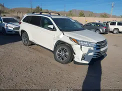 5TDJZRFH7KS598986 2019 TOYOTA HIGHLANDER