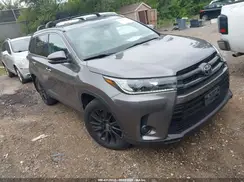 5TDJZRFH7KS609744 2019 TOYOTA HIGHLANDER