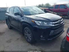 5TDJZRFH7KS610103 2019 TOYOTA HIGHLANDER