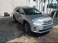 5TDJZRFH7KS614958 2019 TOYOTA HIGHLANDER