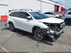 5TDJZRFH7KS616354 2019 TOYOTA HIGHLANDER