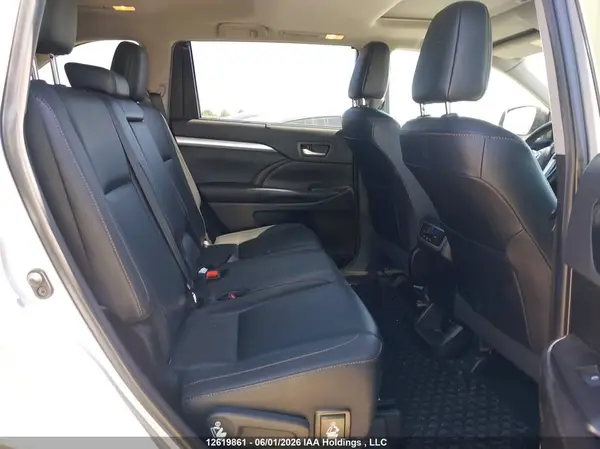 5TDJZRFH7KS617553 2019 TOYOTA HIGHLANDER - Image 8