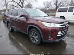 5TDJZRFH7KS703221 2019 TOYOTA HIGHLANDER