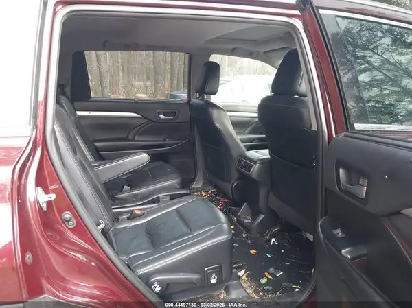5TDJZRFH7KS734761 2019 TOYOTA HIGHLANDER - Image 8