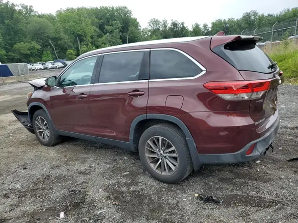 5TDJZRFH7KS742455 2019 TOYOTA HIGHLANDER - Image 2