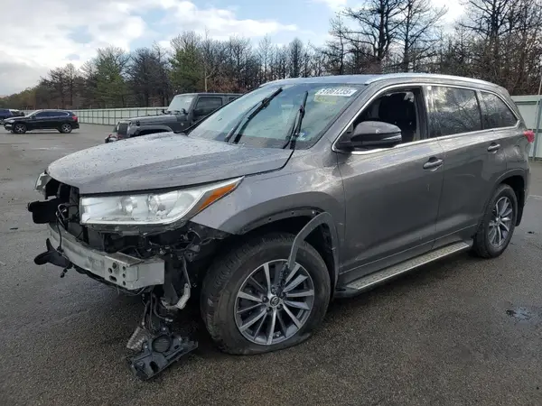5TDJZRFH7KS917626 2019 TOYOTA HIGHLANDER - Image 1