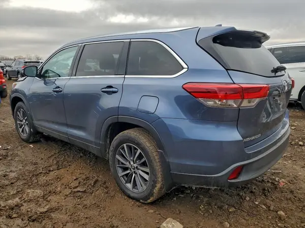 5TDJZRFH7KS970827 2019 TOYOTA HIGHLANDER - Image 2