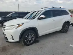 5TDJZRFH8HS364803 2017 TOYOTA HIGHLANDER