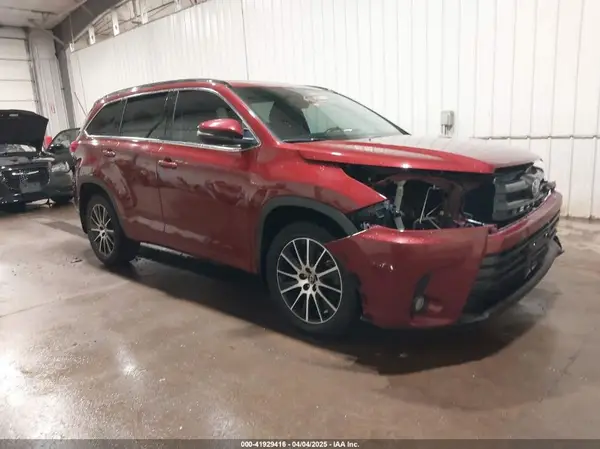5TDJZRFH8HS420366 2017 TOYOTA HIGHLANDER - Image 1