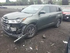 5TDJZRFH8HS421579 2017 TOYOTA HIGHLANDER