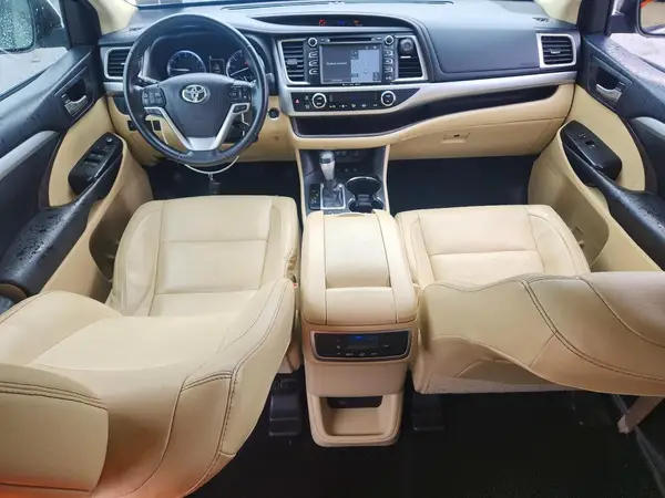 5TDJZRFH8HS443730 2017 TOYOTA HIGHLANDER - Image 8