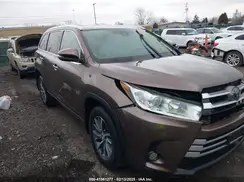 5TDJZRFH8HS445235 2017 TOYOTA HIGHLANDER
