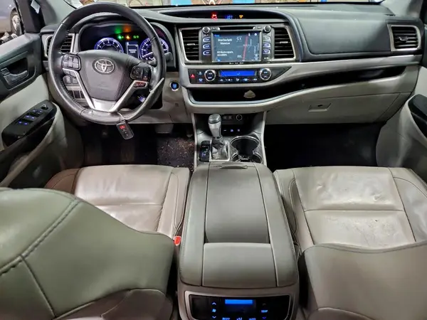 5TDJZRFH8HS507538 2017 TOYOTA HIGHLANDER - Image 8