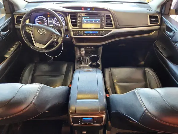5TDJZRFH8HS507863 2017 TOYOTA HIGHLANDER - Image 8