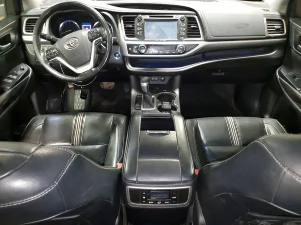5TDJZRFH8HS509063 2017 TOYOTA HIGHLANDER - Image 8