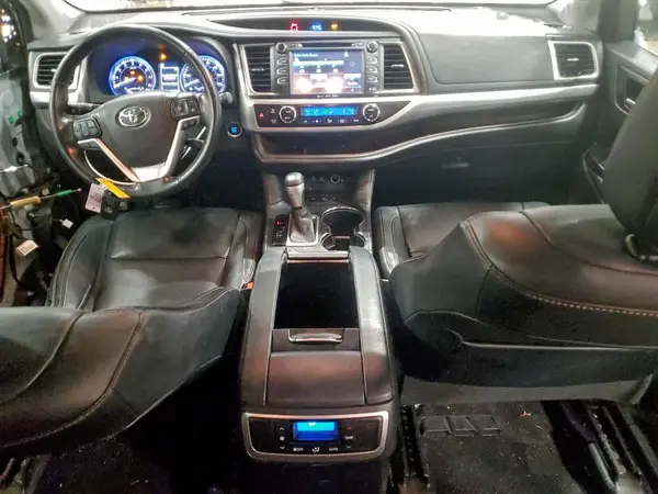 5TDJZRFH8HS512271 2017 TOYOTA HIGHLANDER - Image 8
