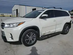 5TDJZRFH8HS517485 2017 TOYOTA HIGHLANDER