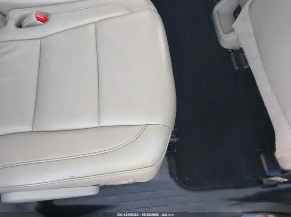 5TDJZRFH8JS489581 2018 TOYOTA HIGHLANDER - Image 8