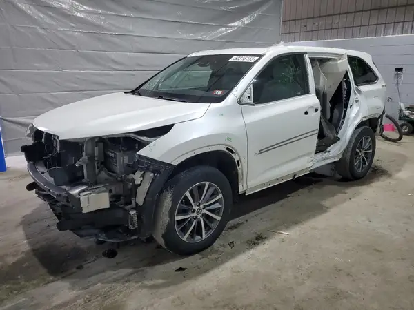 5TDJZRFH8JS524636 2018 TOYOTA HIGHLANDER - Image 1