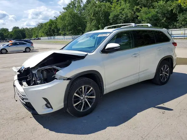 5TDJZRFH8JS540920 2018 TOYOTA HIGHLANDER - Image 1