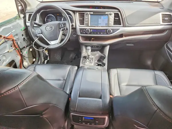 5TDJZRFH8JS549259 2018 TOYOTA HIGHLANDER - Image 8