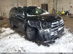 5TDJZRFH8JS552775 2018 TOYOTA HIGHLANDER
