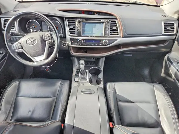 5TDJZRFH8JS811197 2018 TOYOTA HIGHLANDER - Image 8
