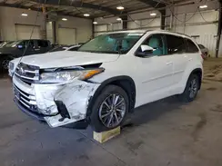 5TDJZRFH8JS885929 2018 TOYOTA HIGHLANDER