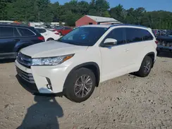 5TDJZRFH8JS888961 2018 TOYOTA HIGHLANDER