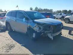 5TDJZRFH8JS890032 2018 TOYOTA HIGHLANDER
