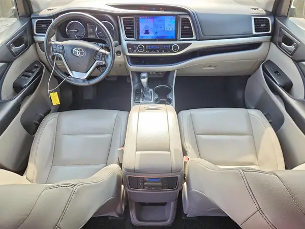 5TDJZRFH8JS904513 2018 TOYOTA HIGHLANDER - Image 8