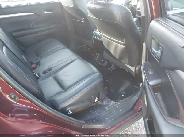 5TDJZRFH8JS906164 2018 TOYOTA HIGHLANDER - Image 8