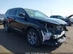 5TDJZRFH8KS566578 2019 TOYOTA HIGHLANDER