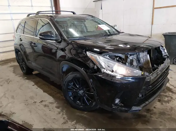 5TDJZRFH8KS571876 2019 TOYOTA HIGHLANDER - Image 1