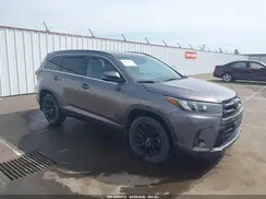 5TDJZRFH8KS572705 2019 TOYOTA HIGHLANDER
