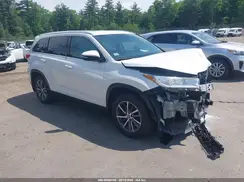 5TDJZRFH8KS578973 2019 TOYOTA HIGHLANDER
