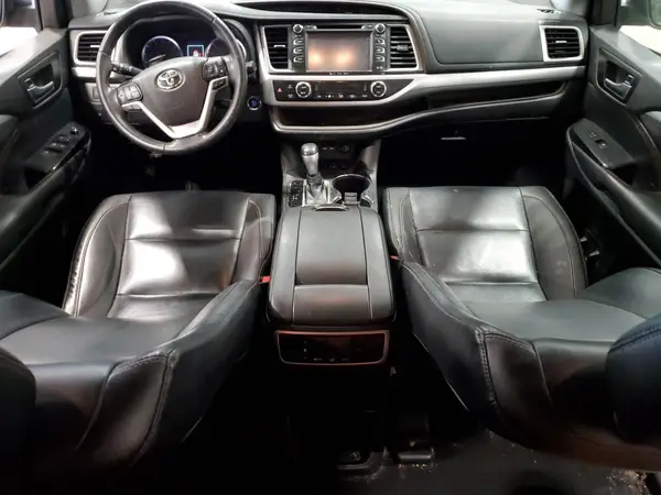 5TDJZRFH8KS582716 2019 TOYOTA HIGHLANDER - Image 8