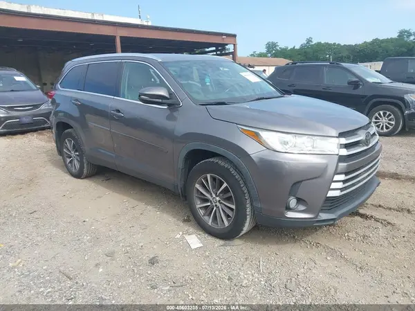 5TDJZRFH8KS587320 2019 TOYOTA HIGHLANDER - Image 1