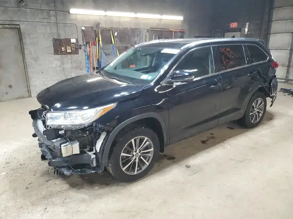 5TDJZRFH8KS590346 2019 TOYOTA HIGHLANDER - Image 1