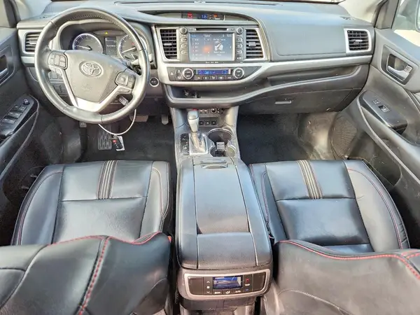 5TDJZRFH8KS593358 2019 TOYOTA HIGHLANDER - Image 8