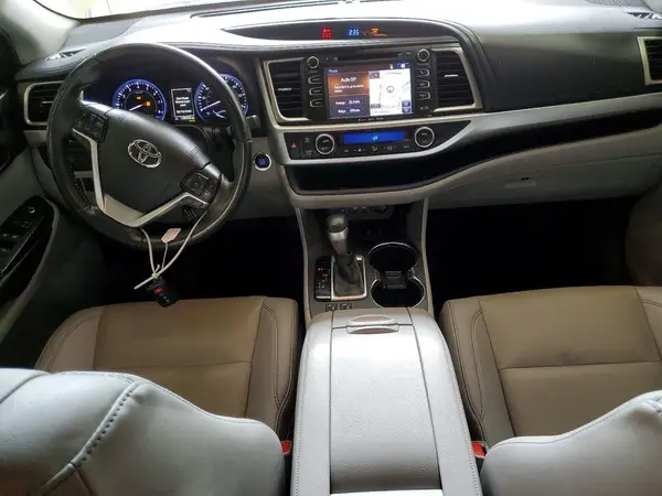5TDJZRFH8KS594624 2019 TOYOTA HIGHLANDER - Image 8