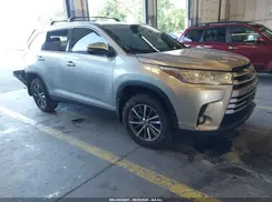 5TDJZRFH8KS595787 2019 TOYOTA HIGHLANDER