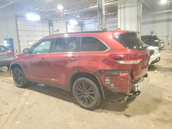 5TDJZRFH8KS604472 2019 TOYOTA HIGHLANDER - Image 2