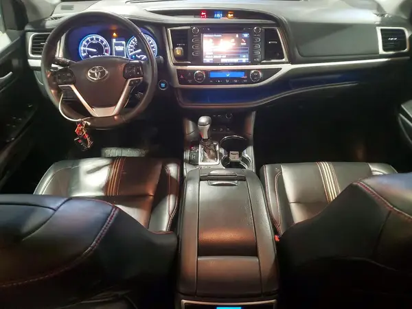 5TDJZRFH8KS604472 2019 TOYOTA HIGHLANDER - Image 8